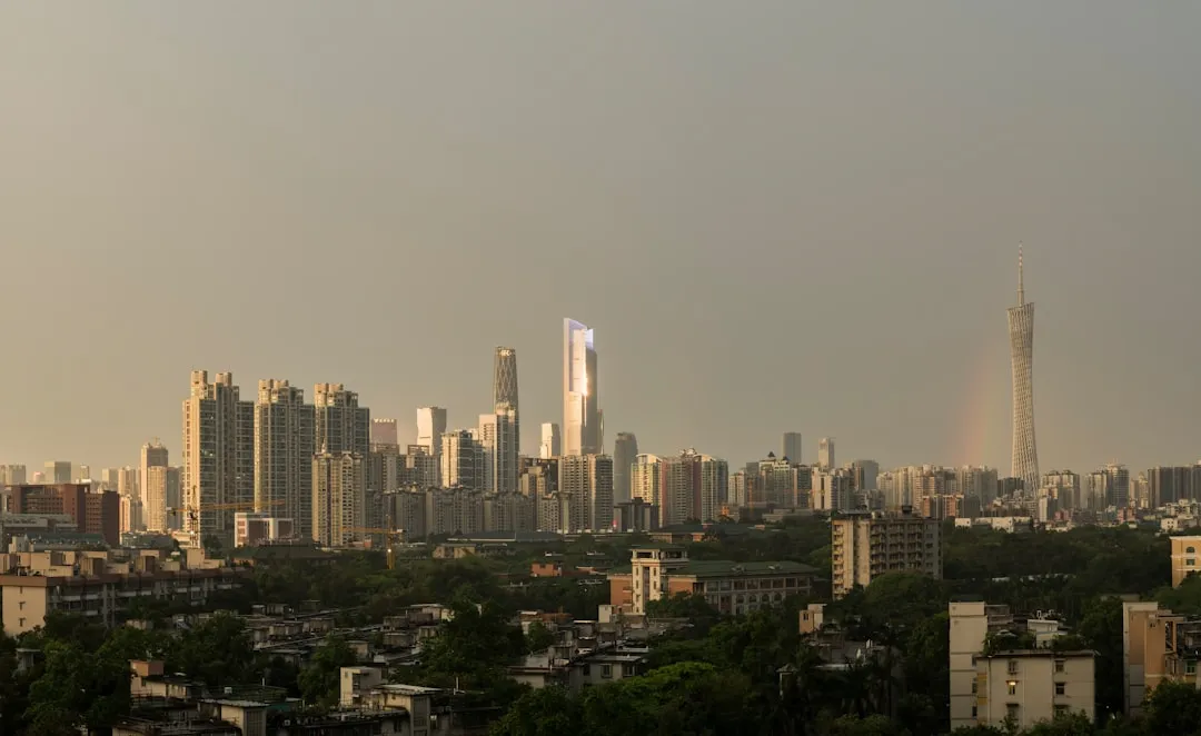 富仕林HDPE双壁波纹管与普通排水管性能对比及选型建议